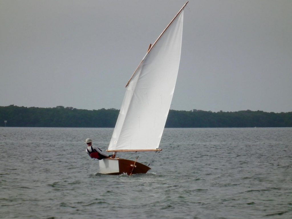 sails on sailboat simple machine